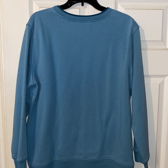 3/$30 Northern Reflections Sweater - Picture 5 of 5